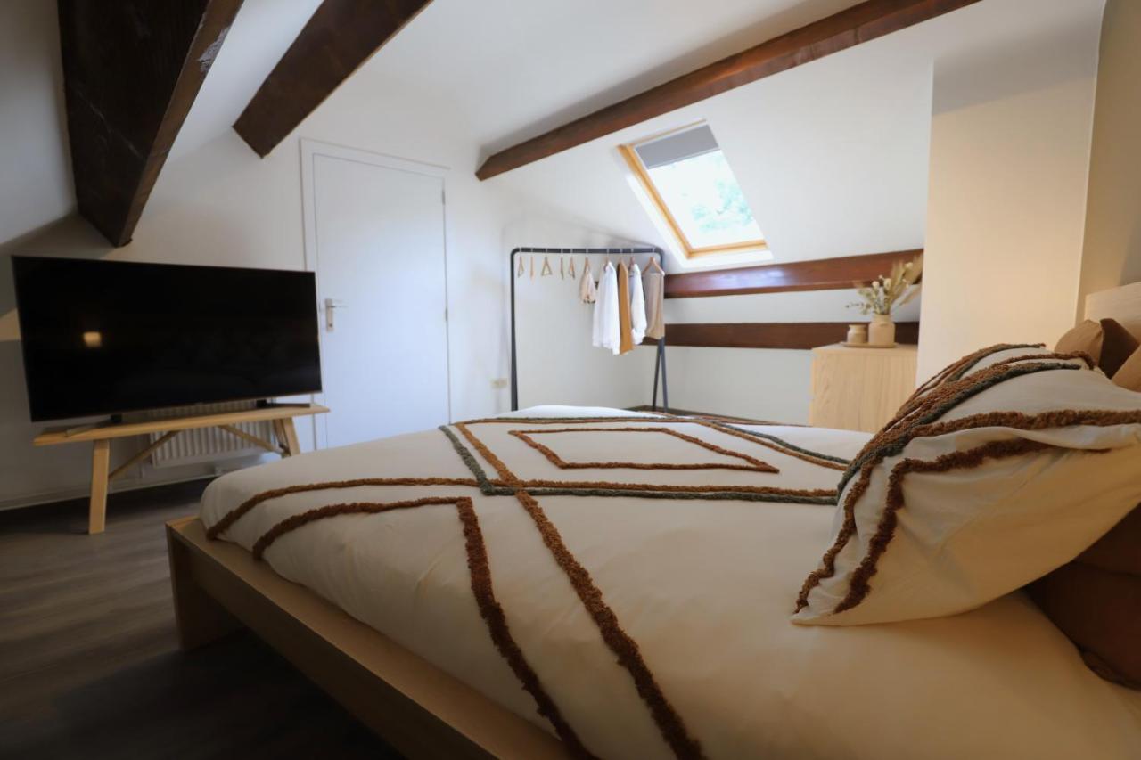 Aux Berges Du Bocq Villa Yvoir Kültér fotó