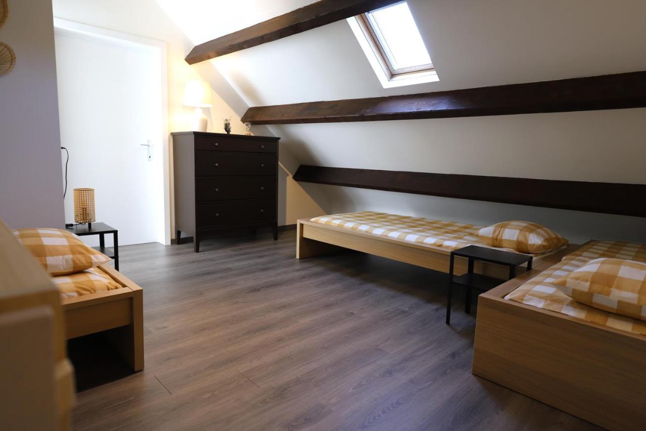 Aux Berges Du Bocq Villa Yvoir Kültér fotó