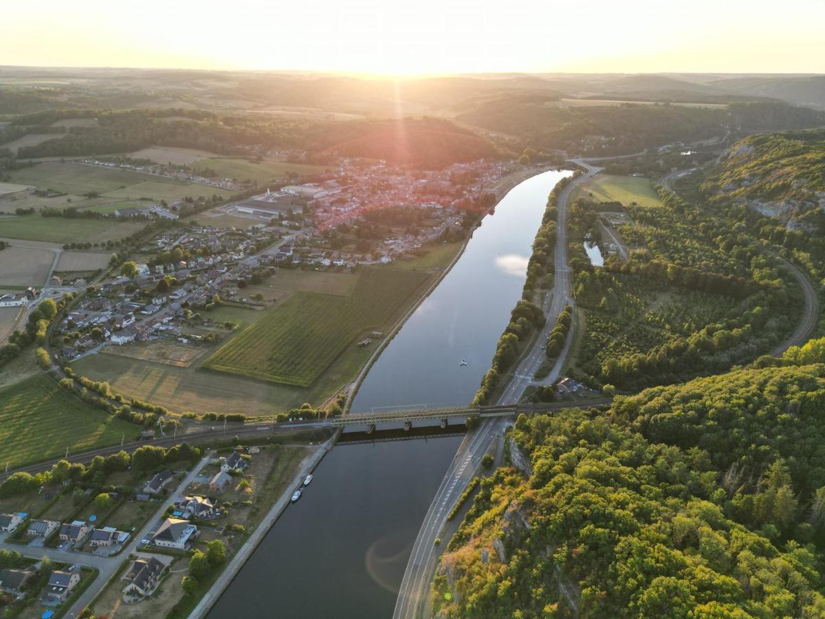 Aux Berges Du Bocq Villa Yvoir Kültér fotó